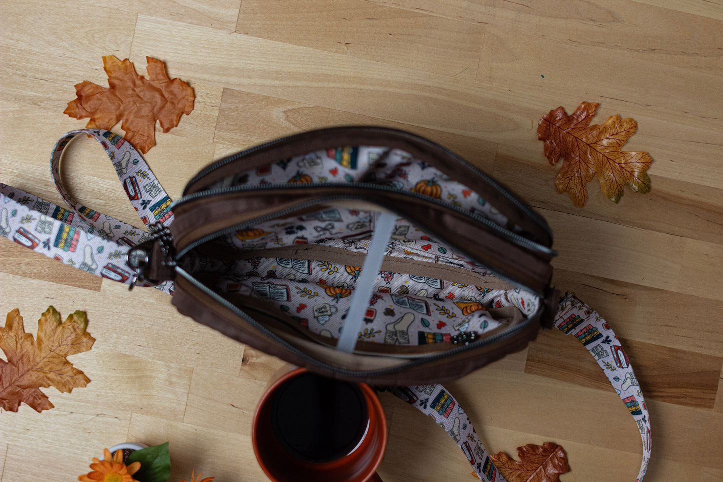 Belle Crossbody Bag: Cozy Fall Books
