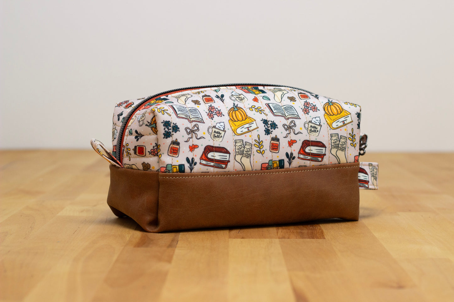 Makeup Bag Medium: Quilted Canvas/Vinyl Cozy Fall Books