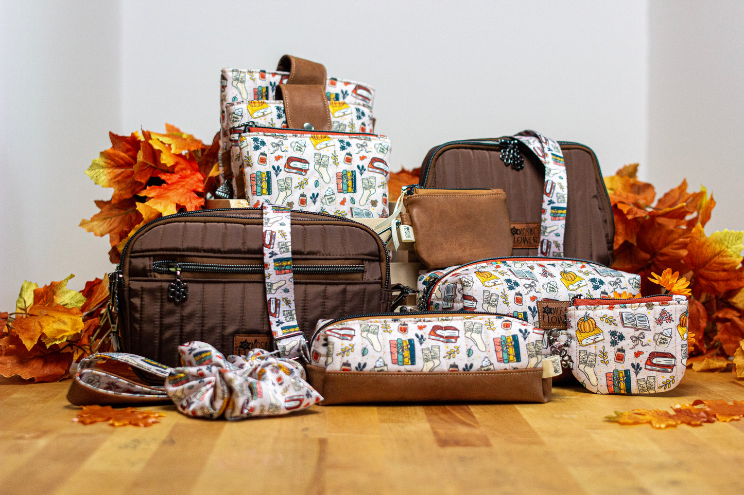 E-Reader Sleeve: Cozy Fall Books